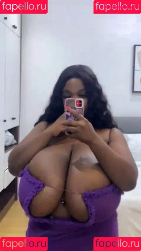 Chanel La Croix Onlyfans Photo Gallery 