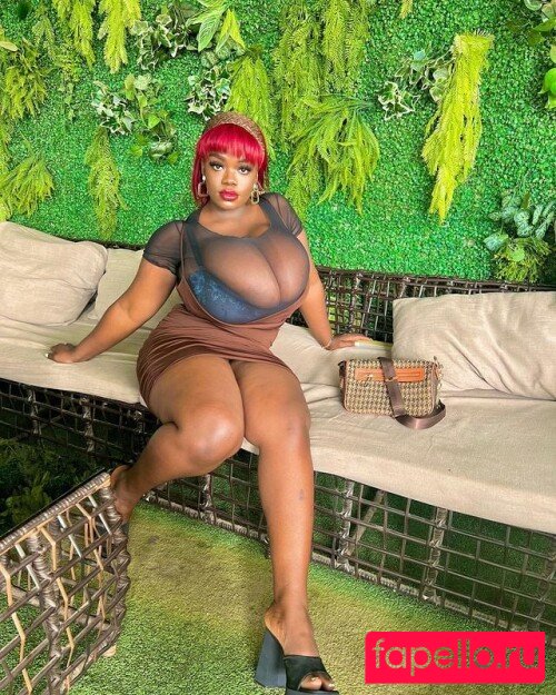 Chanel La Croix Nude Onlyfans Photo 22