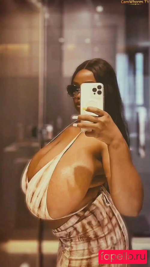 Chanel La Croix Nude Onlyfans Photo 17