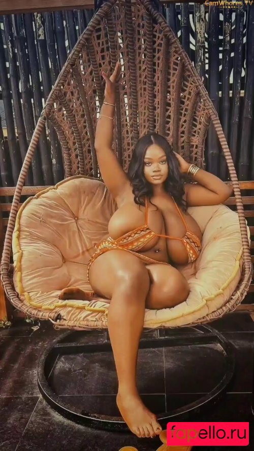 Chanel La Croix Nude Onlyfans Photo 16