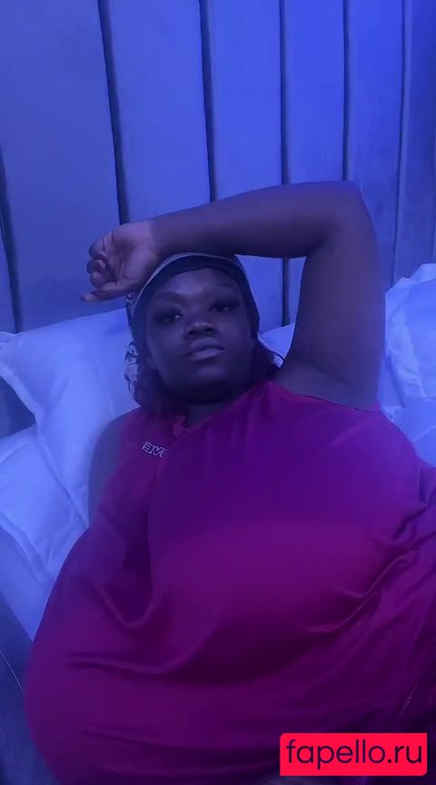 Chanel La Croix Nude Onlyfans Photo 5