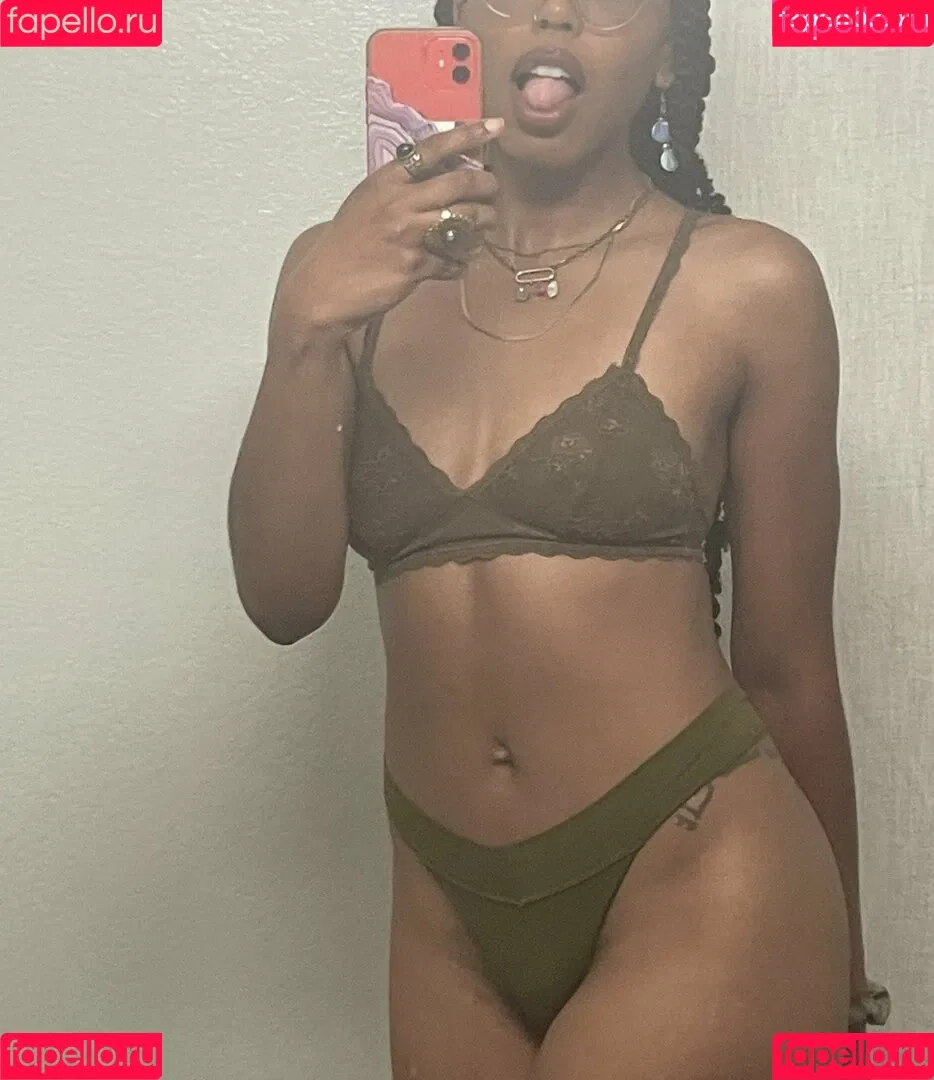 asokah_xxx Onlyfans Photo Gallery 