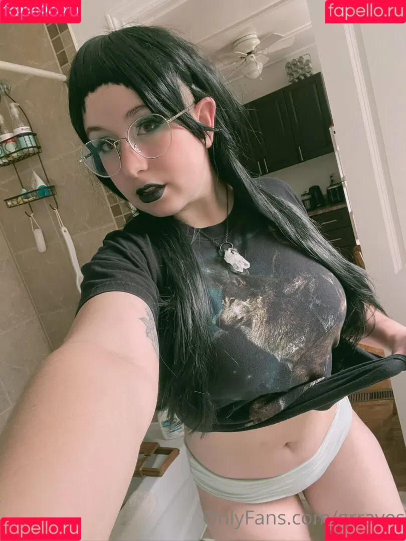 grraves Onlyfans Photo Gallery 