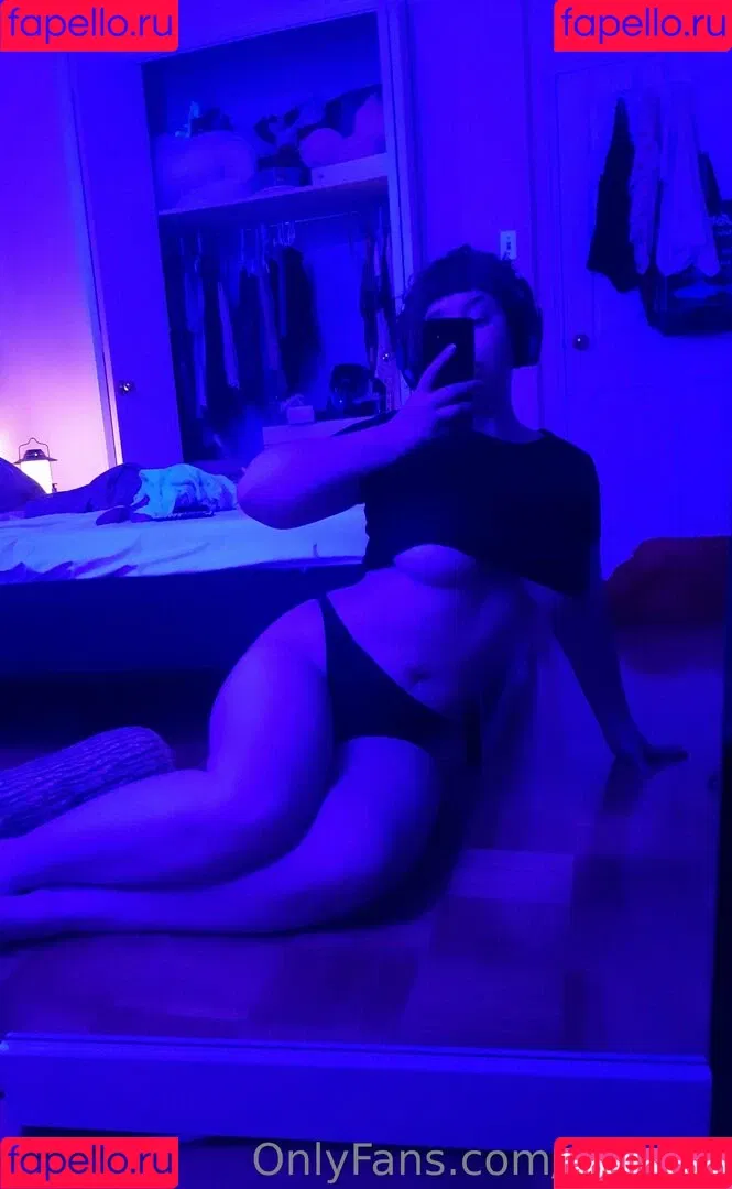 grraves Onlyfans Photo Gallery 