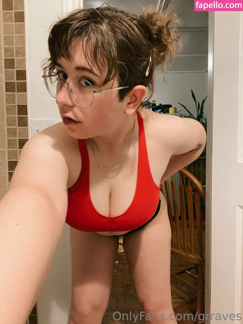 grraves Onlyfans Photo Gallery 