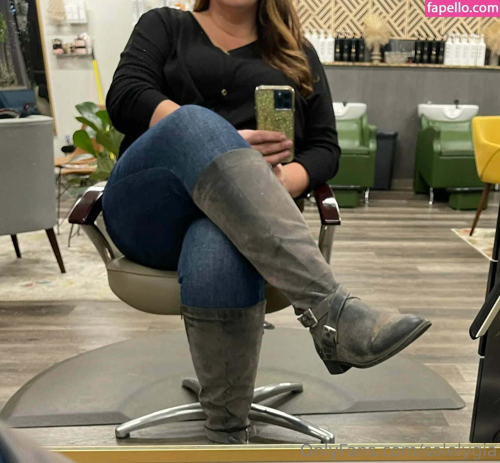 solelygia Onlyfans Photo Gallery 