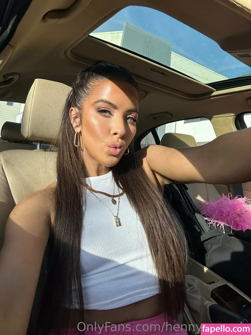 henny_moody Onlyfans Photo Gallery 