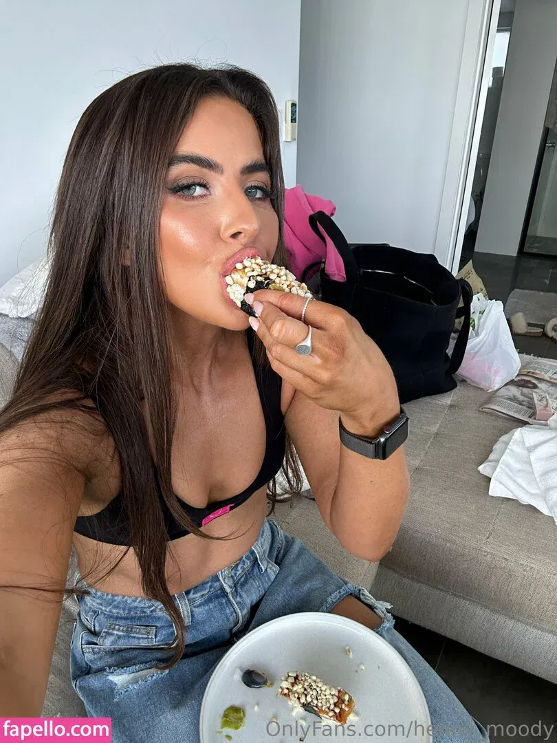 henny_moody Onlyfans Photo Gallery 