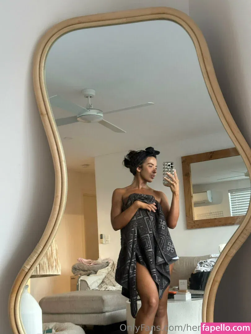 henny_moody Onlyfans Photo Gallery 