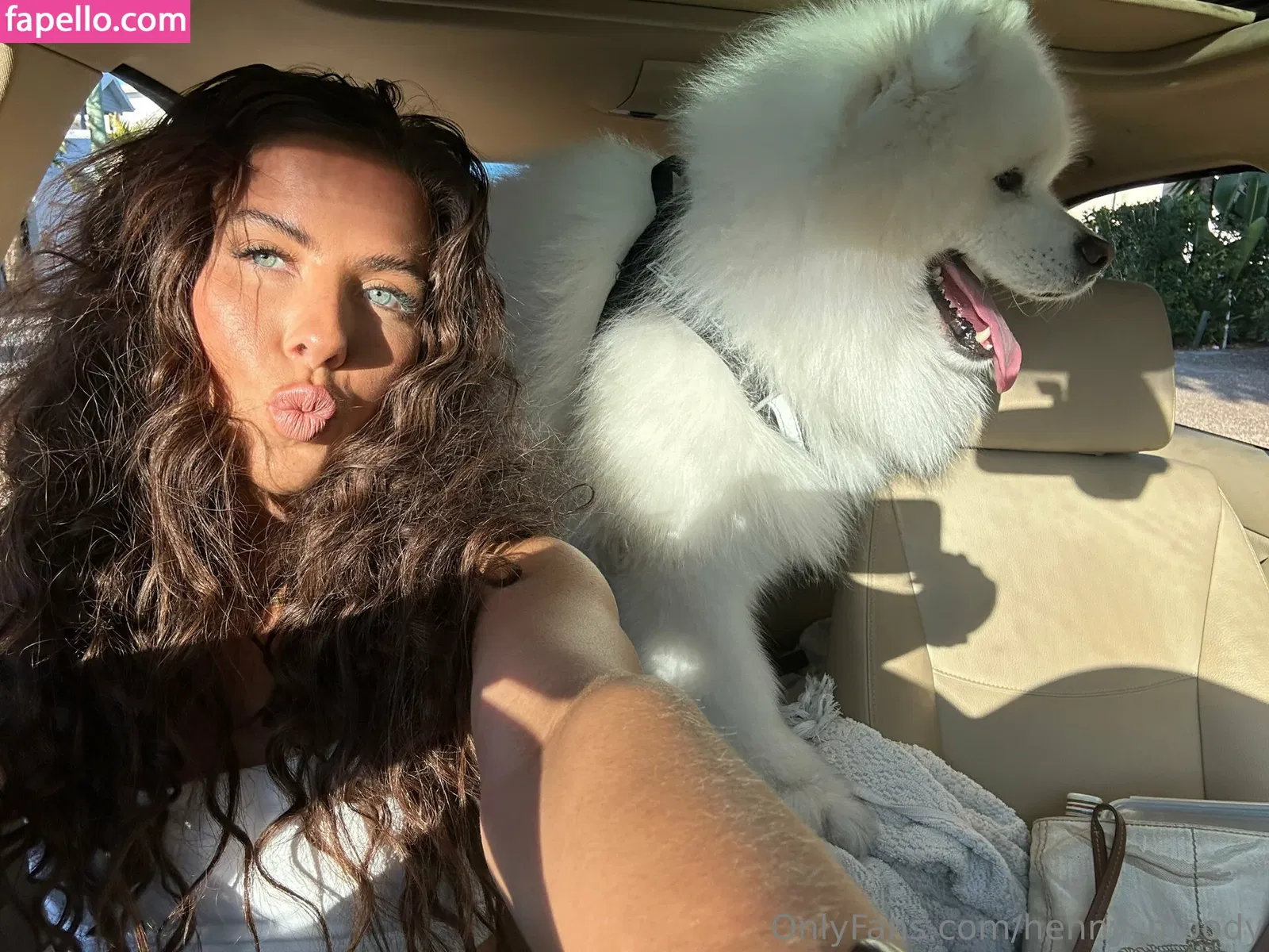 henny_moody Onlyfans Photo Gallery 