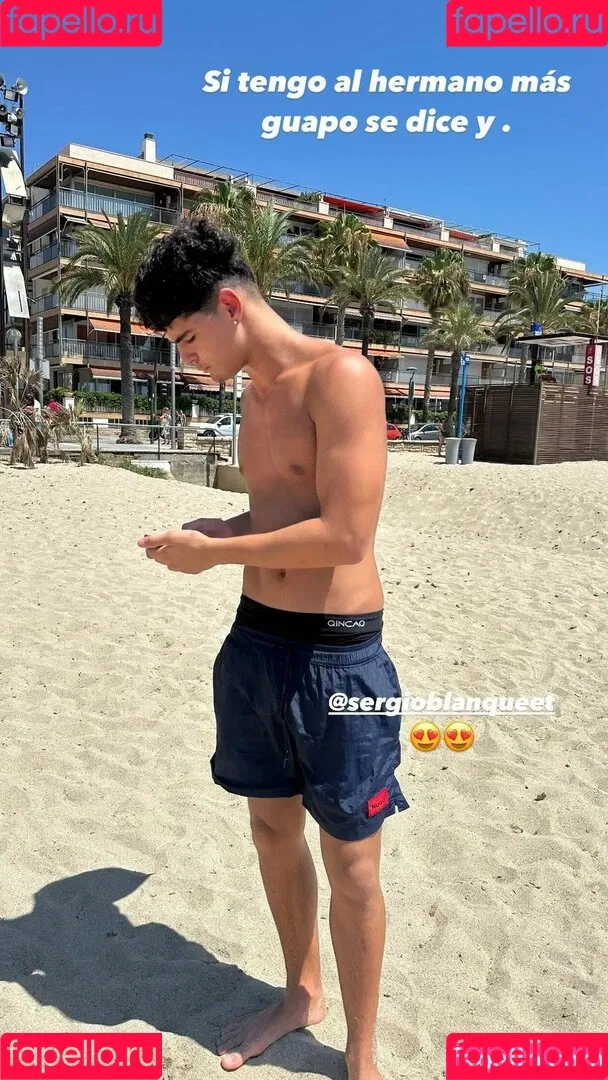 Eeeliolive Onlyfans Photo Gallery 