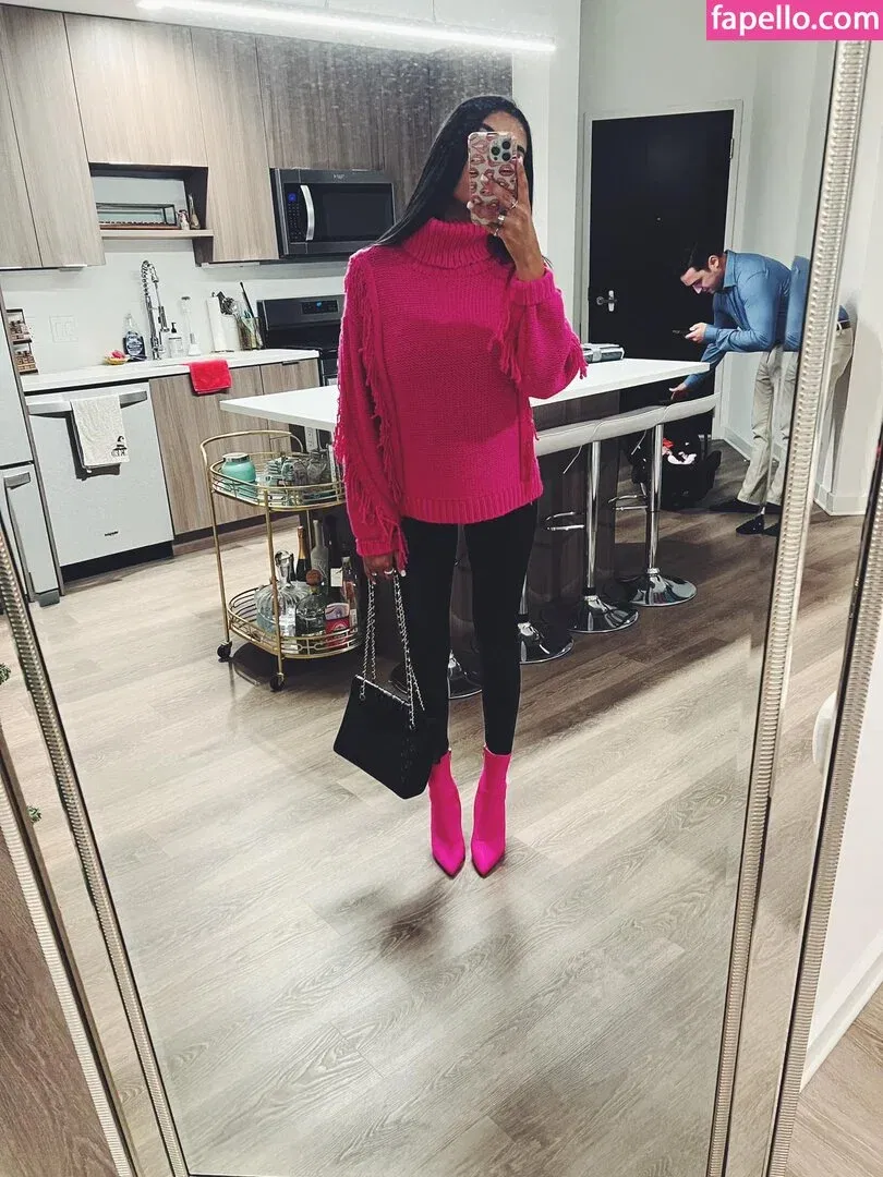 Zia Natasha Lehman Onlyfans Photo Gallery 