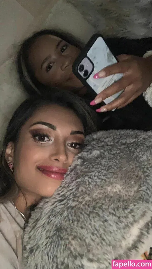 Zia Natasha Lehman Onlyfans Photo Gallery 