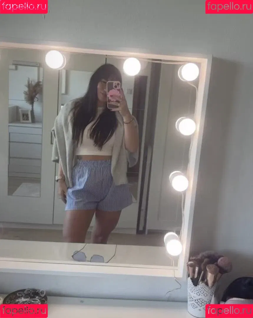 Denise_ktk Onlyfans Photo Gallery 