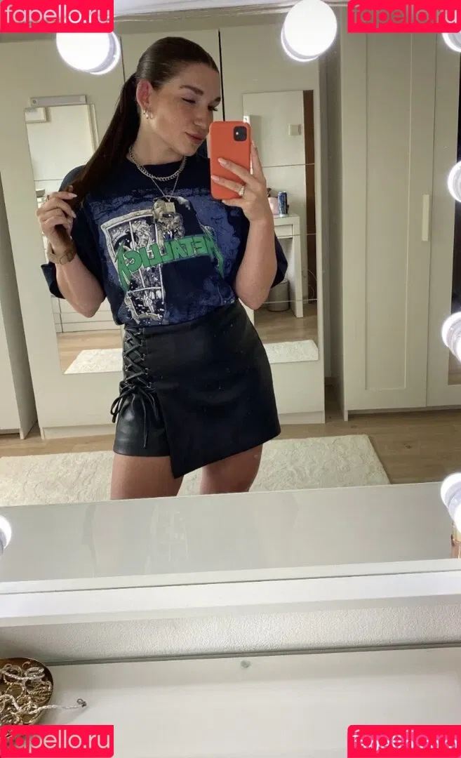 Denise_ktk Onlyfans Photo Gallery 