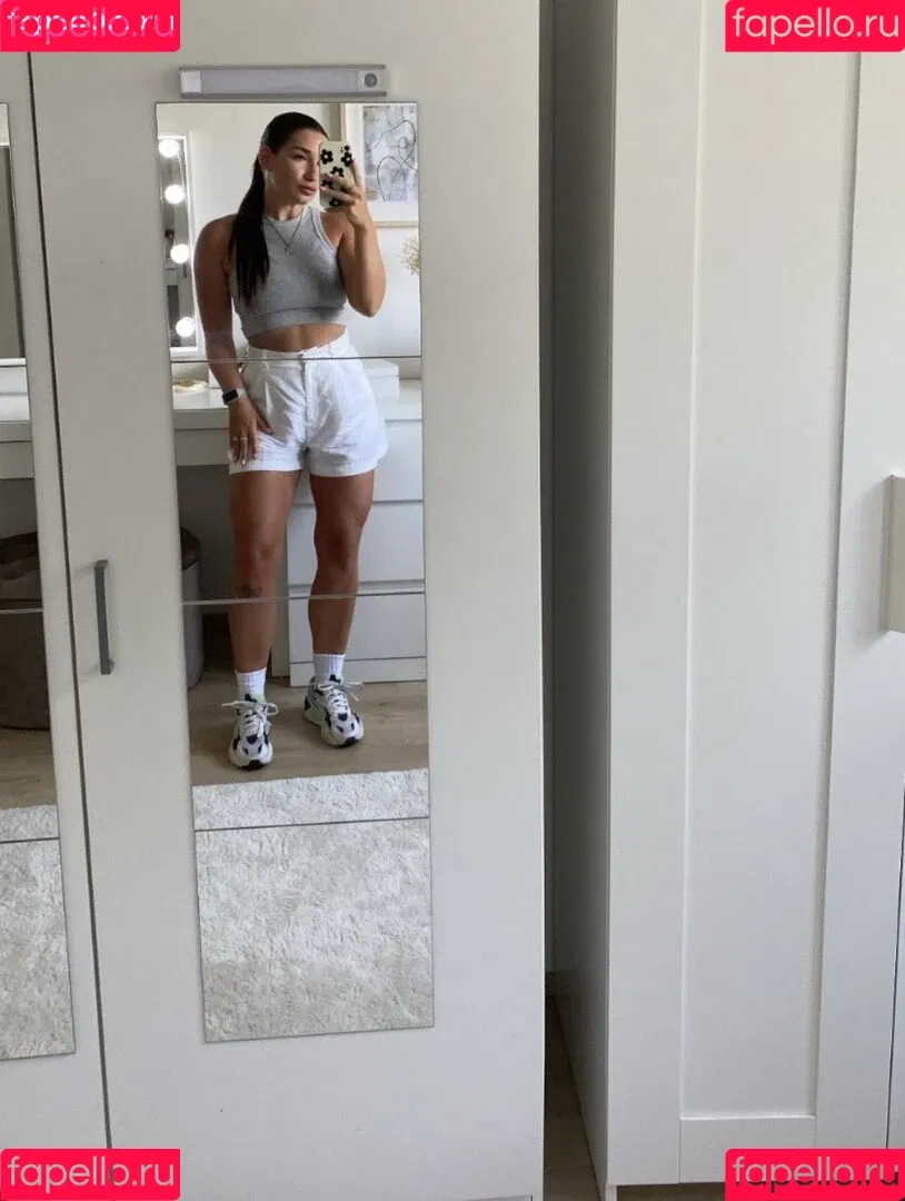 Denise_ktk Onlyfans Photo Gallery 