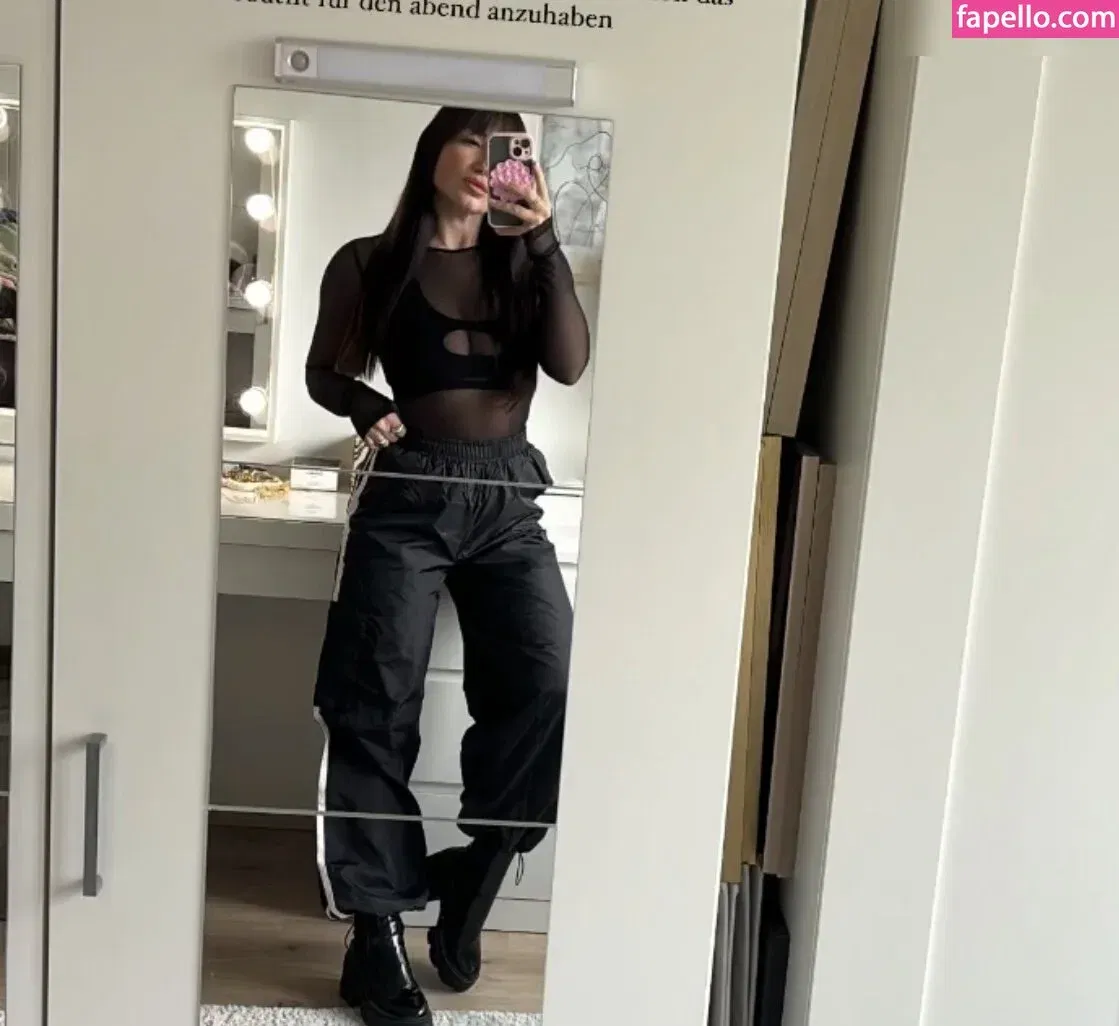 Denise_ktk Onlyfans Photo Gallery 