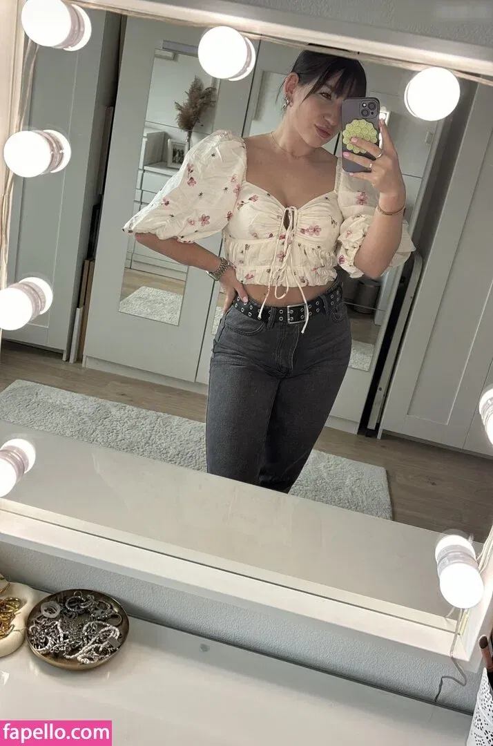 Denise_ktk Onlyfans Photo Gallery 