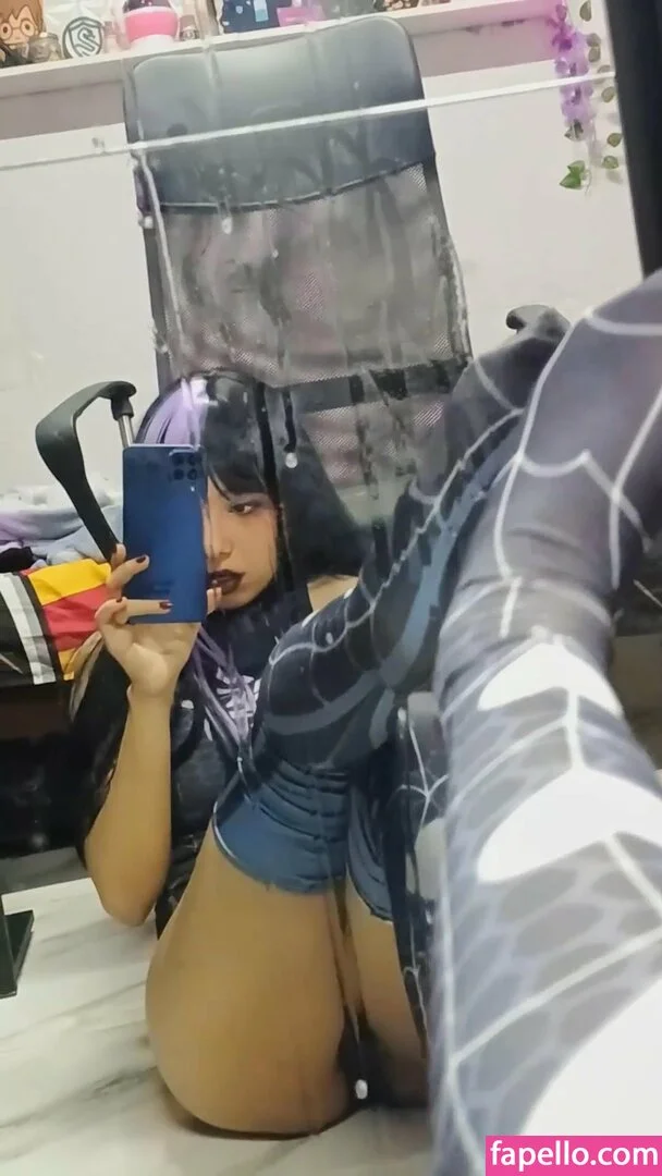 Aiko Cherries Onlyfans Photo Gallery 