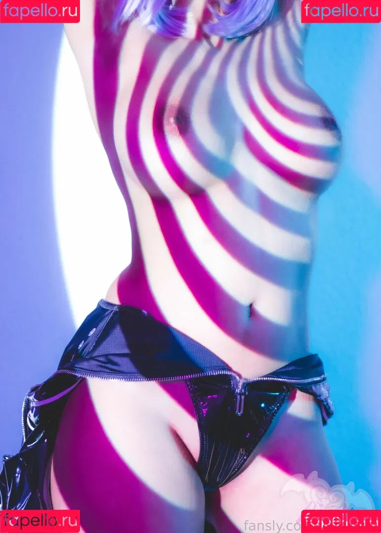 Aisu_Cos Onlyfans Photo Gallery 