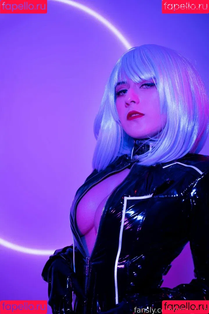 Aisu_Cos Onlyfans Photo Gallery 