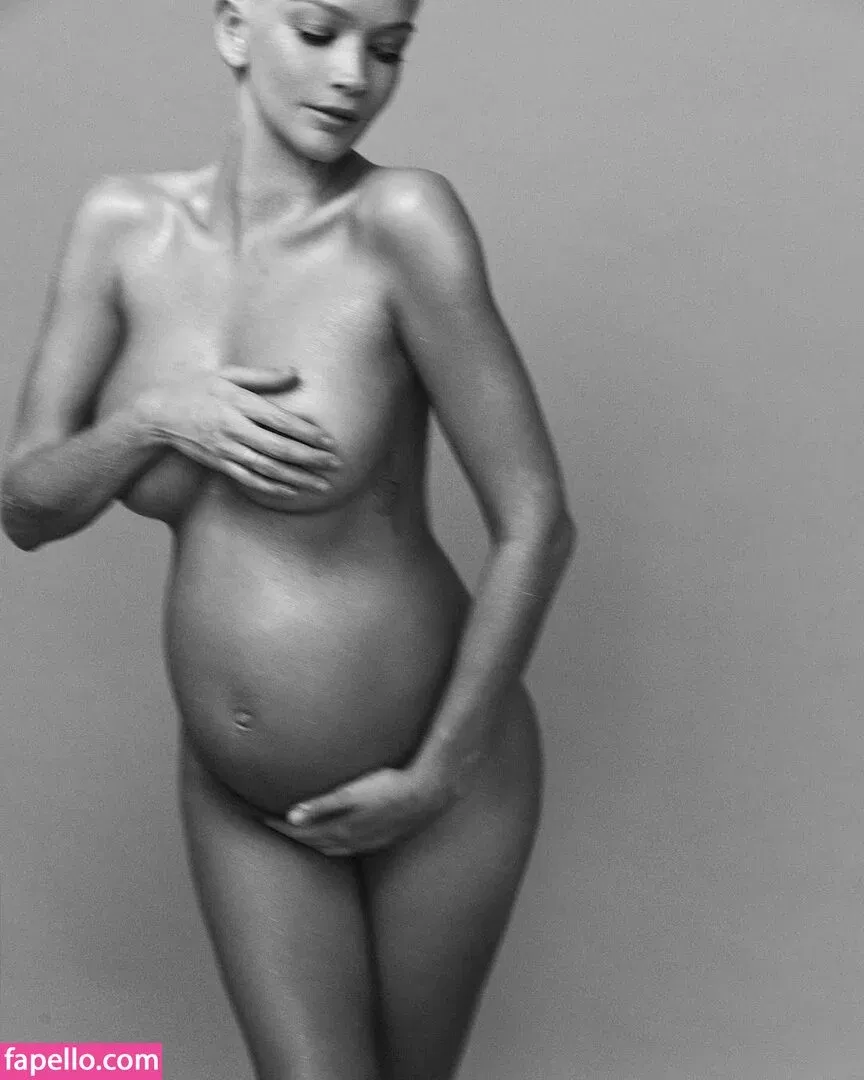 Valeria Bulusheva Onlyfans Photo Gallery 