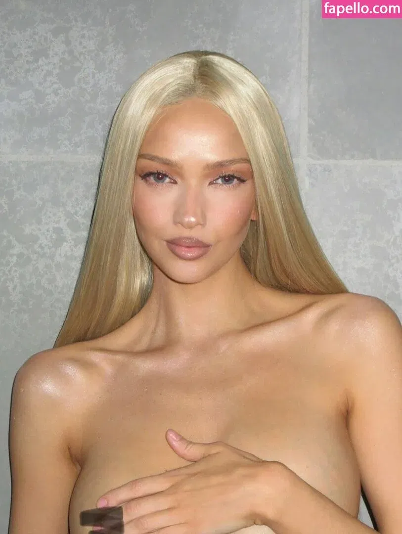 Valeria Bulusheva Onlyfans Photo Gallery 