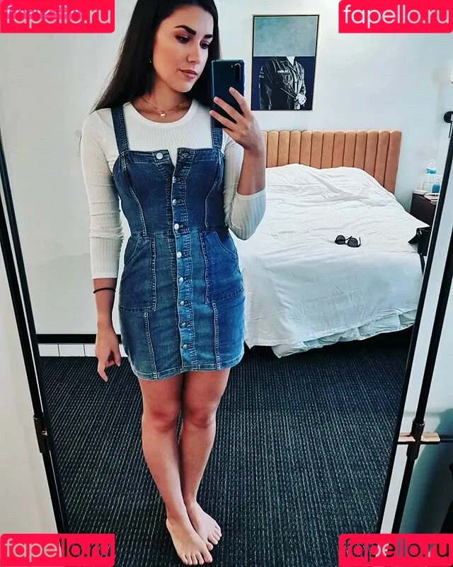 yabbe Onlyfans Photo Gallery 