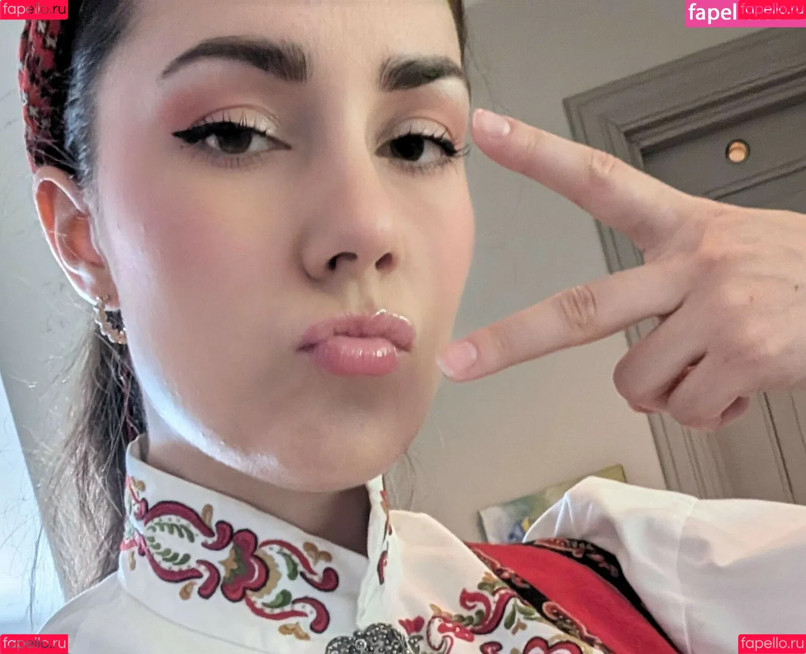 yabbe Onlyfans Photo Gallery 