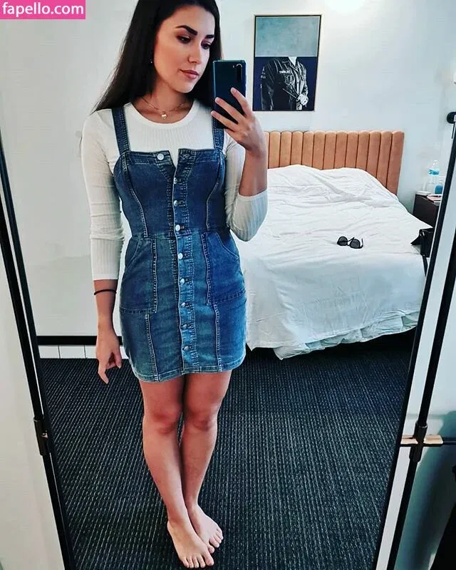 yabbe Onlyfans Photo Gallery 