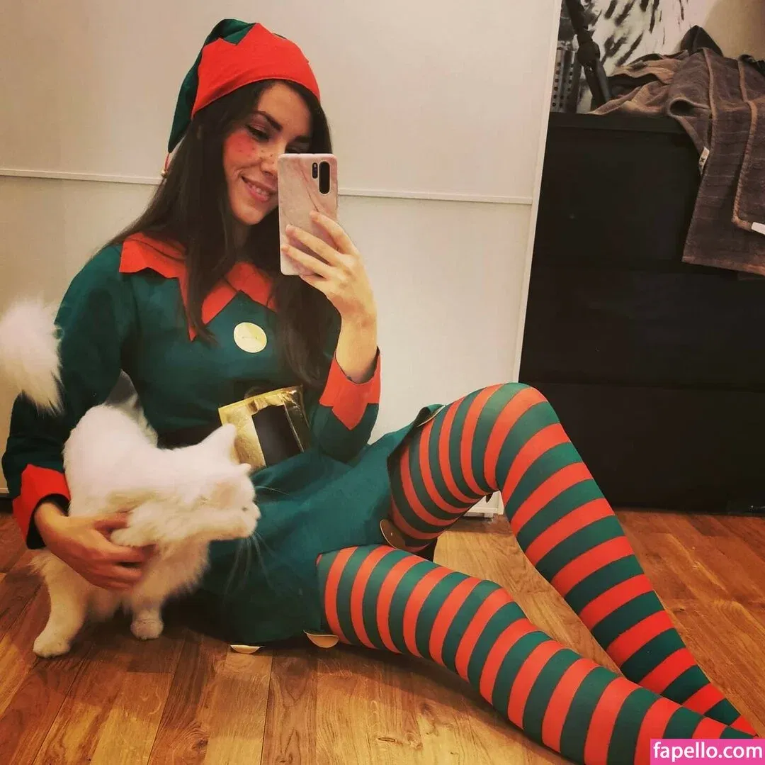 yabbe Onlyfans Photo Gallery 