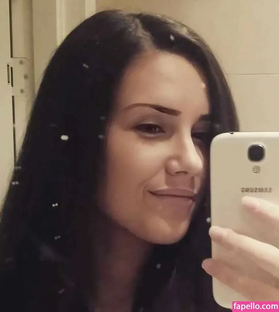 yabbe Onlyfans Photo Gallery 