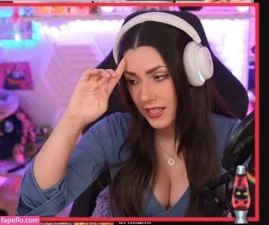 yabbe Onlyfans Photo Gallery 