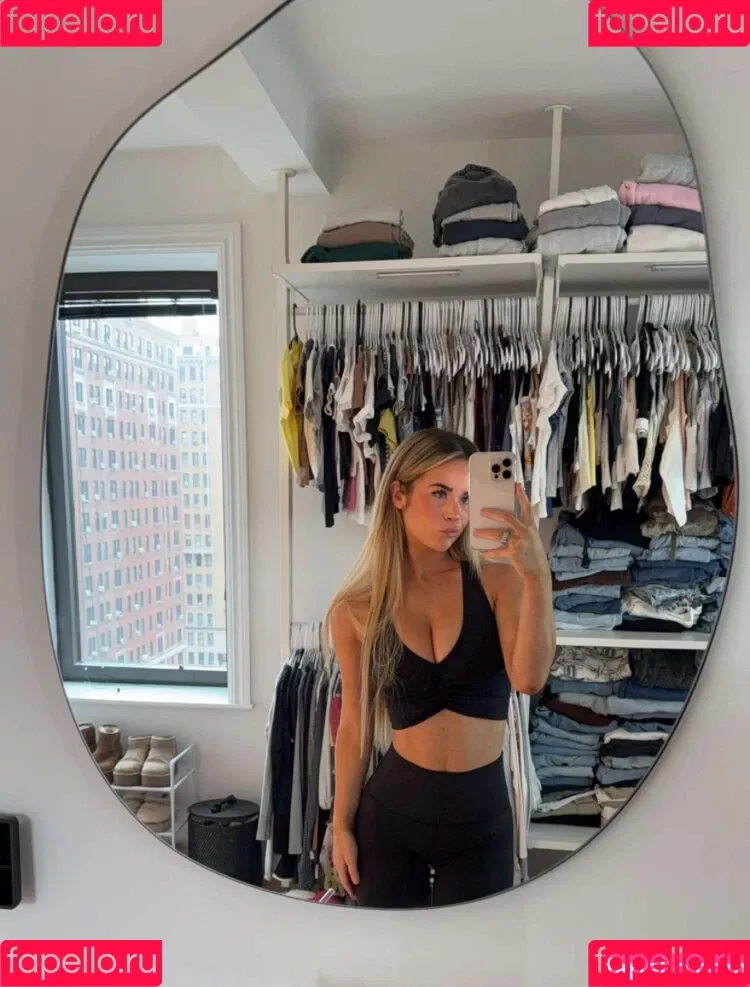 Emily Elizab3th Onlyfans Photo Gallery 