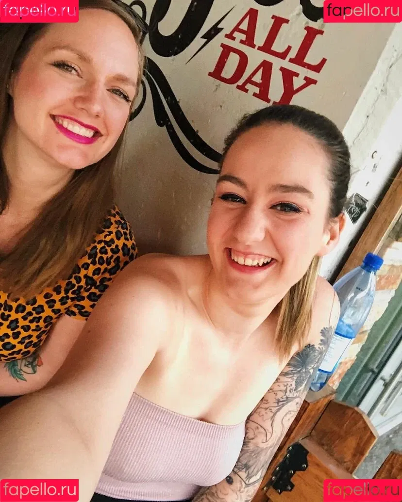 lennlenno Onlyfans Photo Gallery 