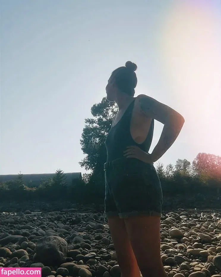 lennlenno Onlyfans Photo Gallery 