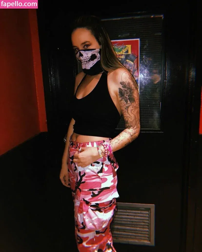 lennlenno Onlyfans Photo Gallery 