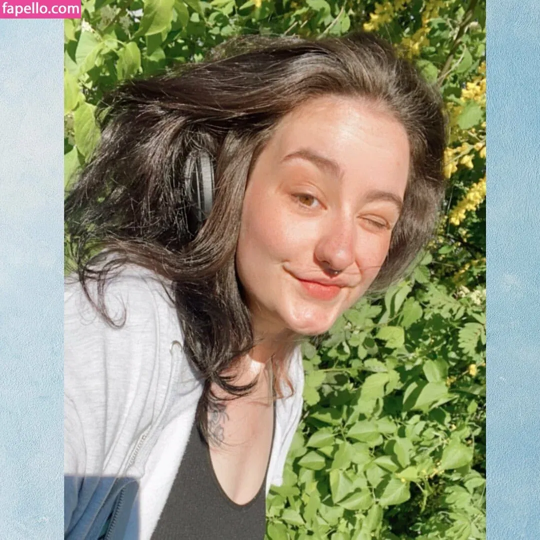 lennlenno Onlyfans Photo Gallery 