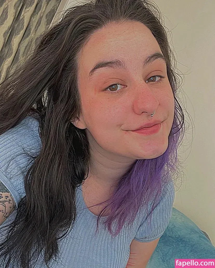 lennlenno Onlyfans Photo Gallery 