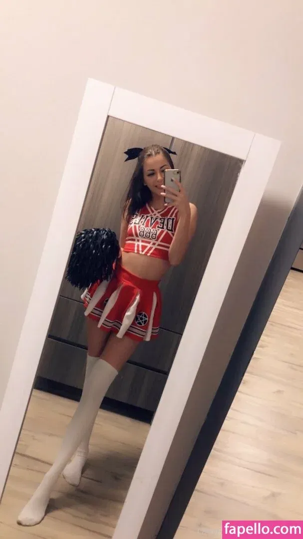 Vera Velvet Onlyfans Photo Gallery 