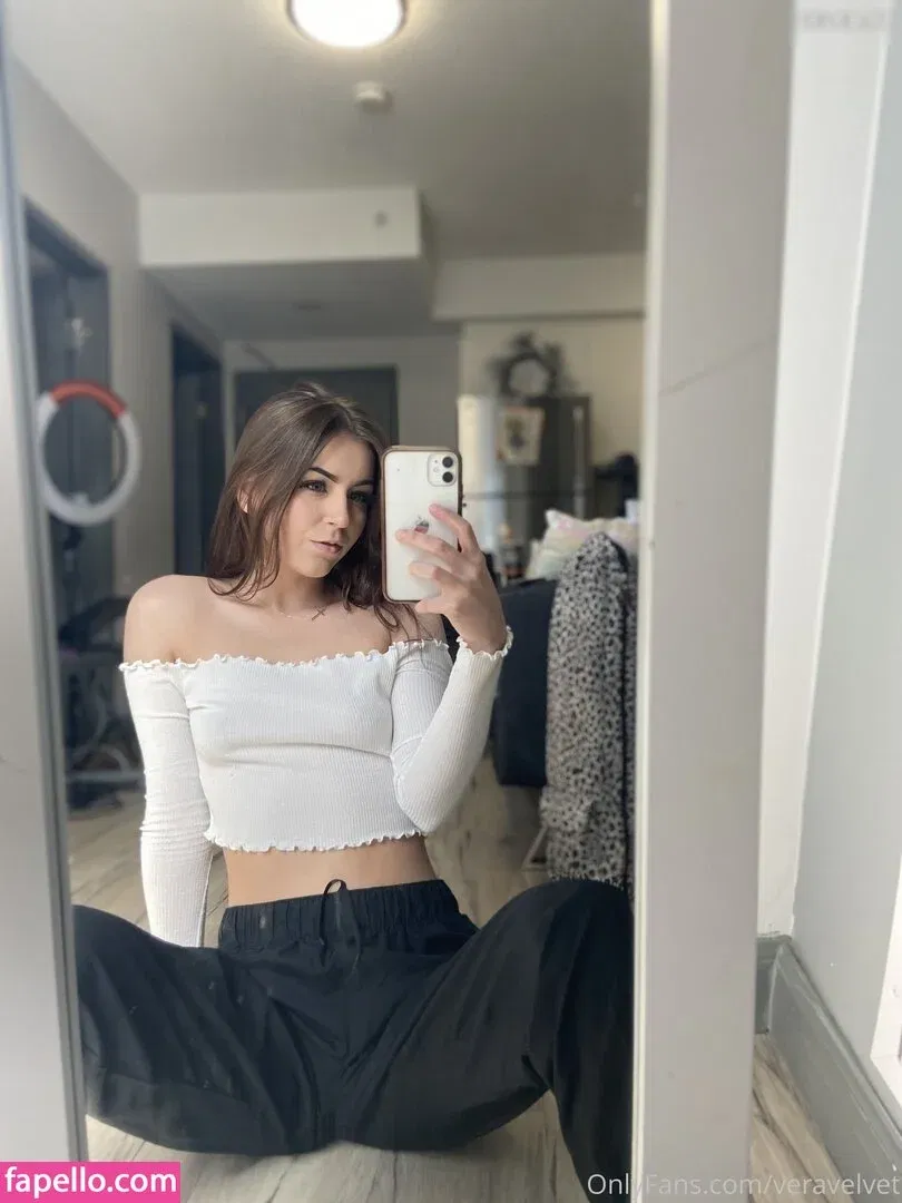 Vera Velvet Onlyfans Photo Gallery 