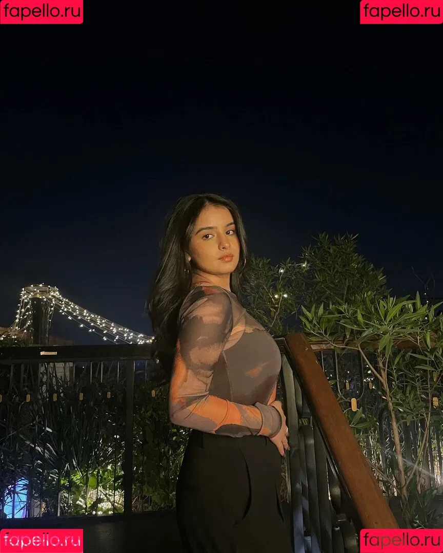 Aarushi Abrol Onlyfans Photo Gallery 
