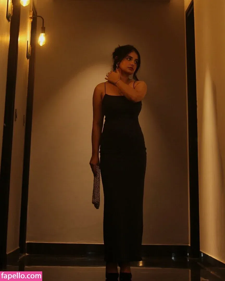 Aarushi Abrol Onlyfans Photo Gallery 