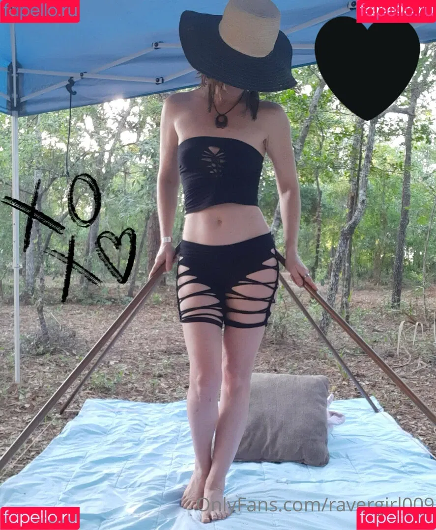 ravergirl009 Onlyfans Photo Gallery 