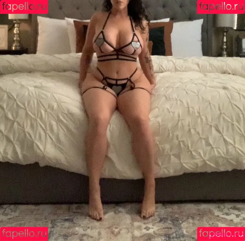 sbnikki Onlyfans Photo Gallery 
