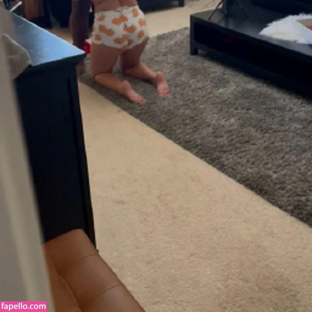 sbnikki Onlyfans Photo Gallery 