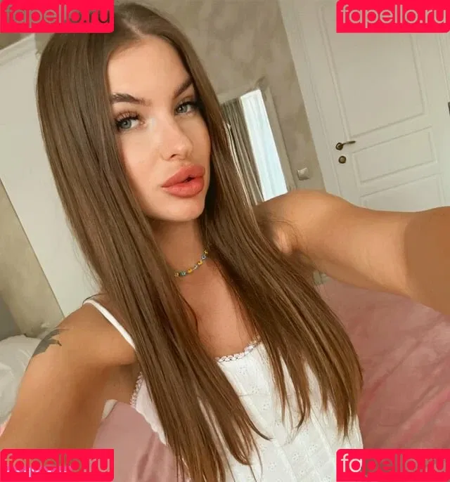 Jolie_swan Onlyfans Photo Gallery 