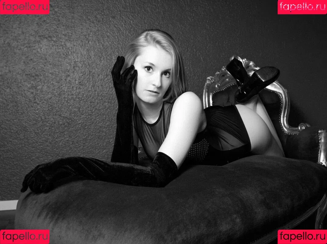 Franziska Zacher Onlyfans Photo Gallery 