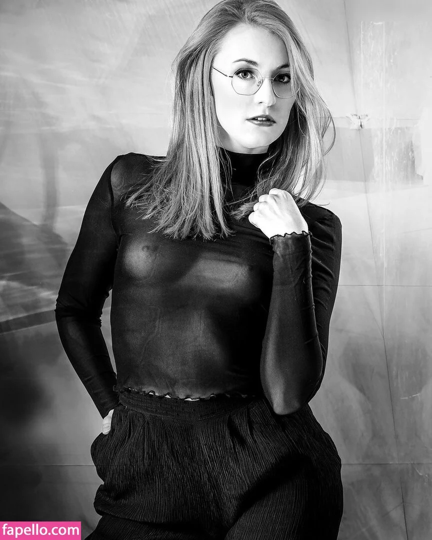 Franziska Zacher Onlyfans Photo Gallery 