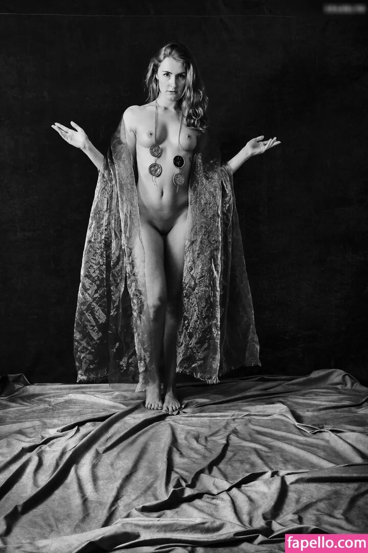 Franziska Zacher Onlyfans Photo Gallery 